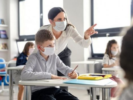Захворюваність коронавірусом серед вчителів