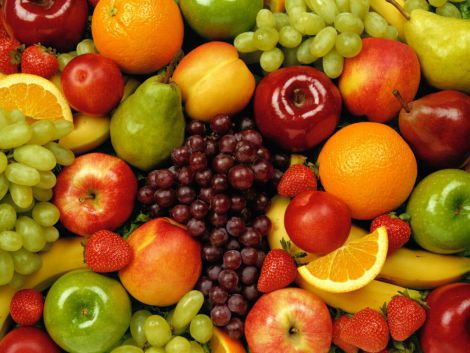 Лікар перерахував хвороби, під час яких не можна їсти фрукти