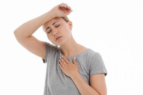 Як розпізнати ознаки інфаркту у жінок
