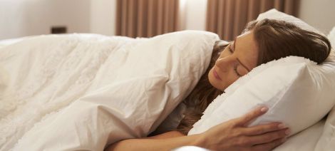 Здоровій людині достатньо 30 хвилин денного сну