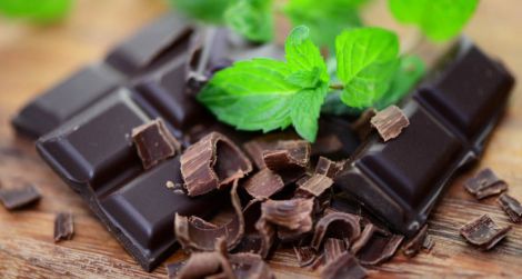 Шоколад запобігає розвитку раку та недоумства