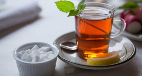 Перевага вживання чаю з цукром