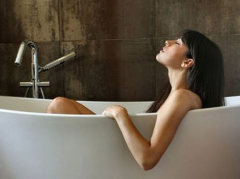 Гаряча ванна сприяє схудненню