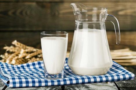 Молоко та вода - найкращі джерела вітаміну D