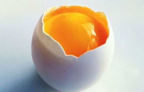 Лікування сирими яйцями