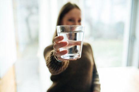 Поради, які допоможуть частіше пити воду