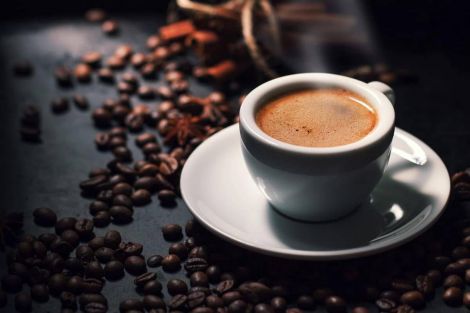 Який кавовий напій підвищує рівень холестерину