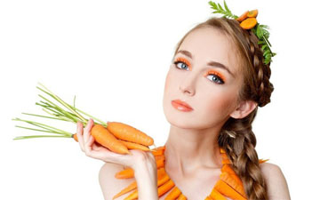 морква є ідеальним продуктом для засмаги