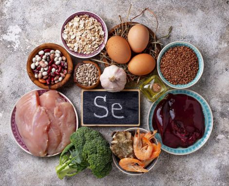 Яку функцію виконує селен в організмі?
