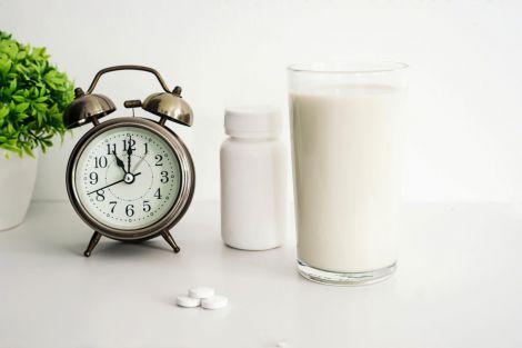 Ліки, які не варто запивати молоком