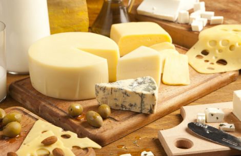 Корисні властивості сиру