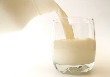 Результат пошуку зображень за запитом "знежирене молоко"