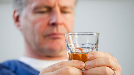 Чи існує безпечна доза алкоголю, з'ясували вчені