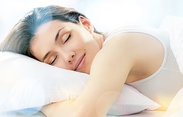 Яка поза сну корисна для мозку? 