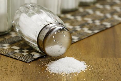 Вчені з'ясували, як сіль вбиває імунітет