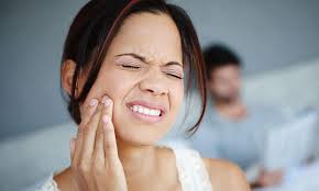 Струм в роті: як позбутись неприємного болю?