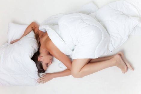 Експерт розповіла про серйозну шкоду недосипання