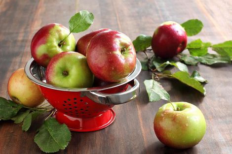 Названо три маловідомих факти про користь яблук
