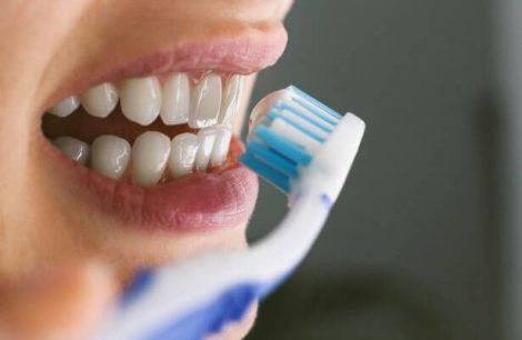 Правильна чистка зубів