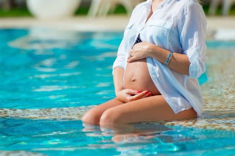 Плавання під час вагітності