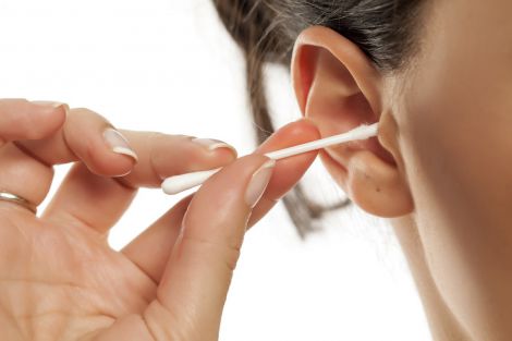 Догляд за вухами