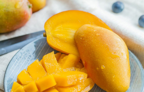 Фрукти, котрі краще не вживати під час схуднення Фрукти, котрі краще не вживати під час схуднення