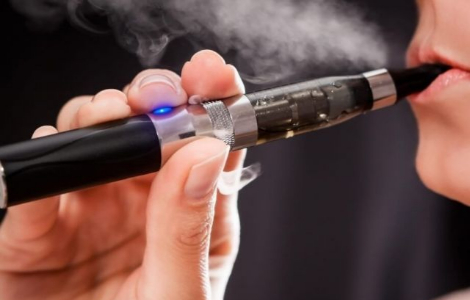 Електронні сигарети: як вони шкодять організму? Електронні сигарети: як вони шкодять організму?